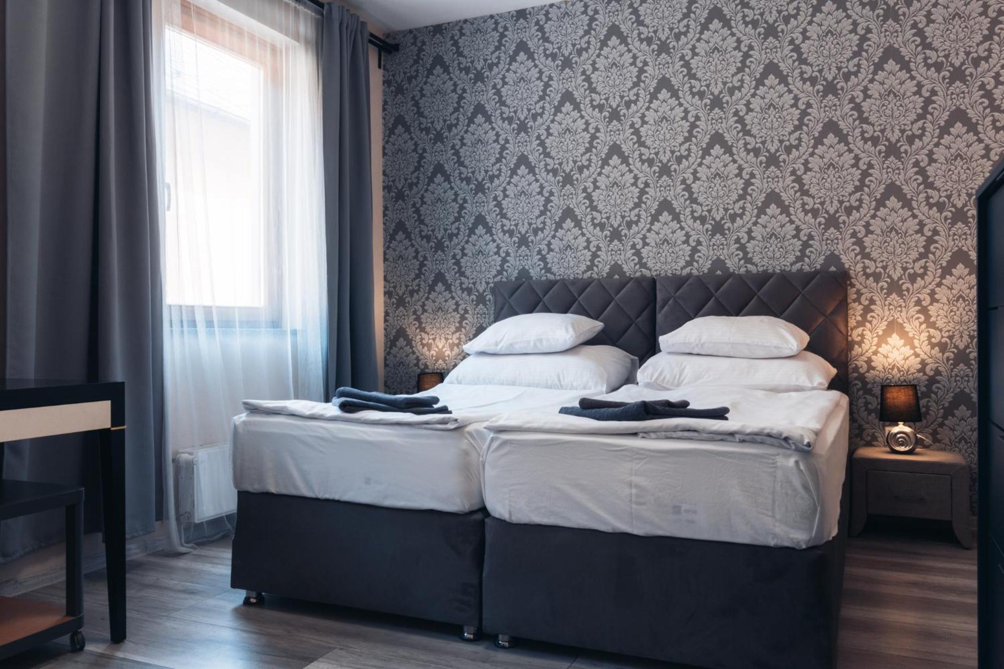 Vegvari Hotel Eger Zewnętrze zdjęcie