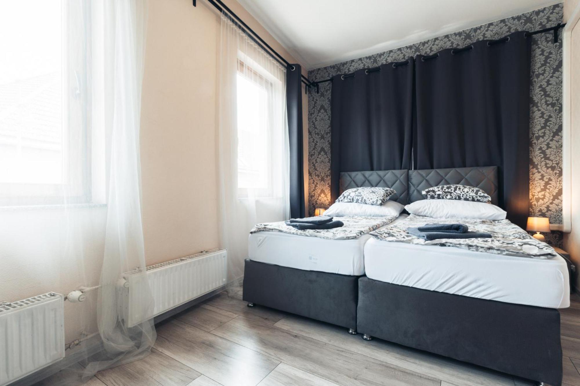 Vegvari Hotel Eger Zewnętrze zdjęcie